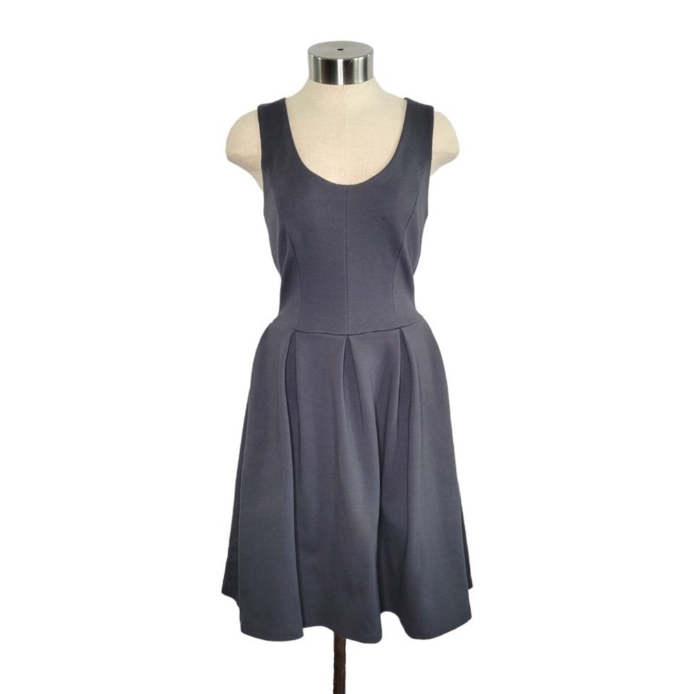 Bordeaux Anthropologie Minerve Ponte Pleated Sleeveless Swing Dress Size XS Gray